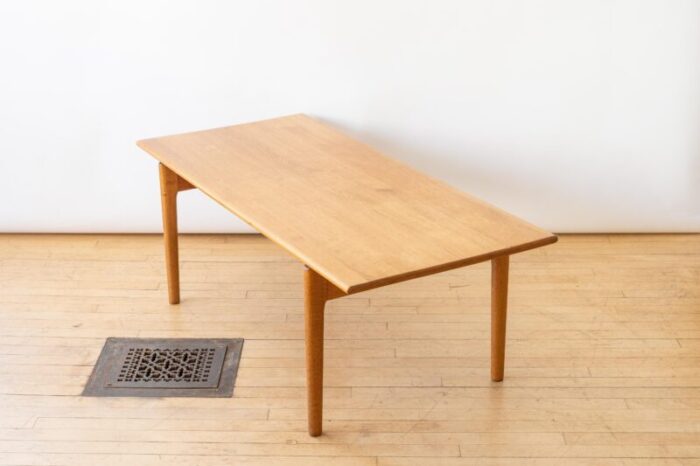 1960s hans wegner oak coffee table 1151