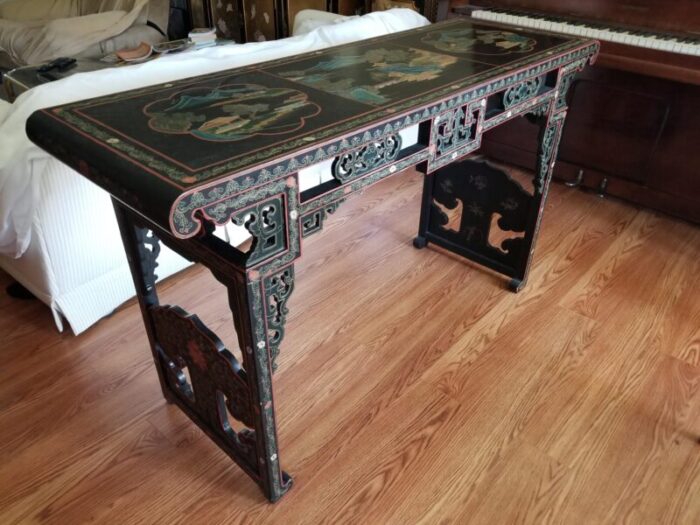 1980s black japanese handmade painted table 5102