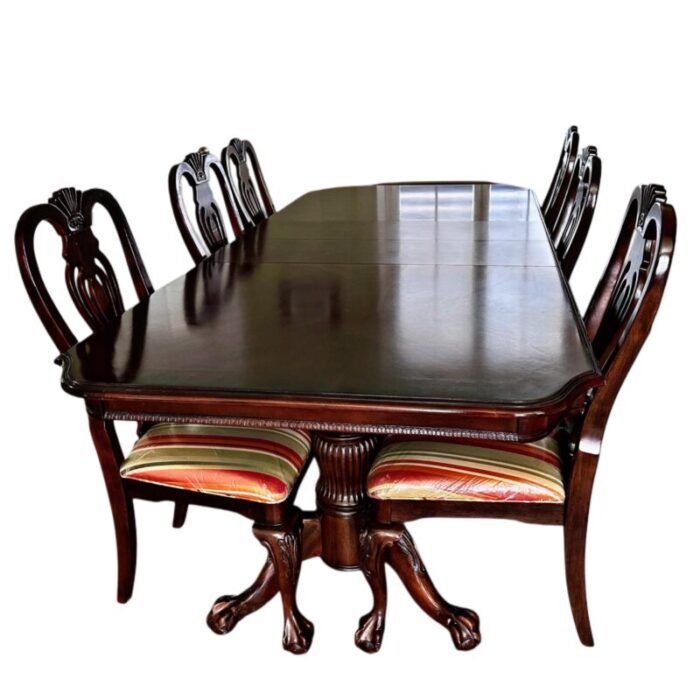 1990s georgian style mahogany double pedestal extension dining room table and chairs complete with custom made table mat set of 10 4099