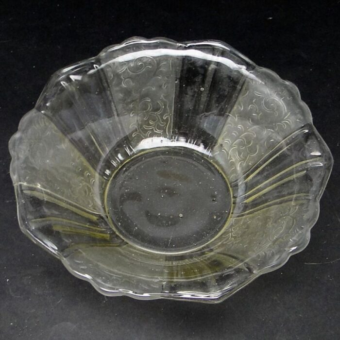 art deco bowl attributed to krosno glassworks 5