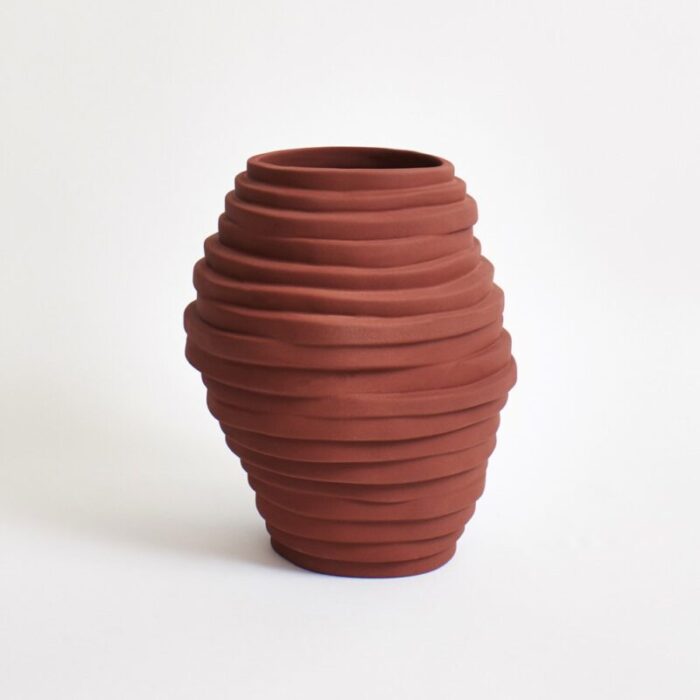 brick alfonso vase from project 213a 1