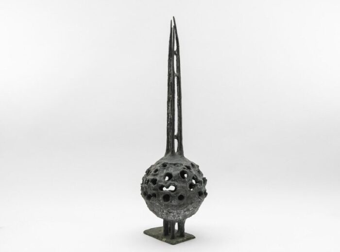 bronze ball fountain from nuremberg aok by guenther rossow 1970s 3