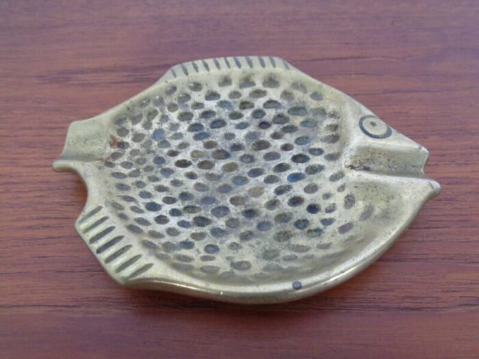 brutalist bronze fish ashtray 1960s 1