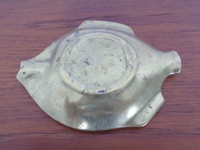 brutalist bronze fish ashtray 1960s 10