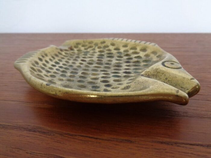 brutalist bronze fish ashtray 1960s 4