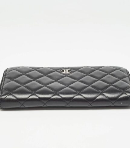 chanel-black-quilted-leather-classic-zip-around-wallet-0298.jpg