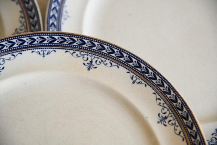 collection of victorian blue plates set of 12 2