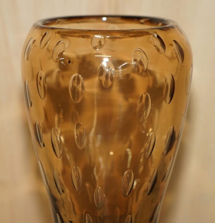 decorative glass vase with air bubble design 3