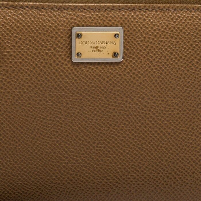 dolce and gabbana tan leather strappy zip around wallet 0804