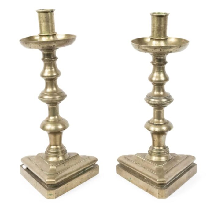 english country pewter candlesticks a pair 7645