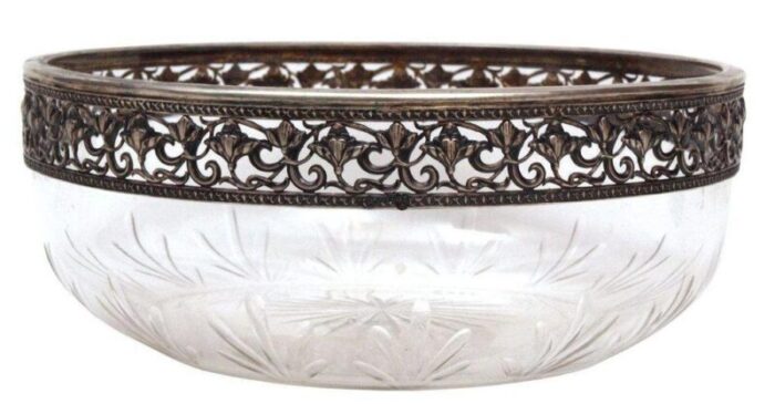 glass bowl with silver plated finish 5110