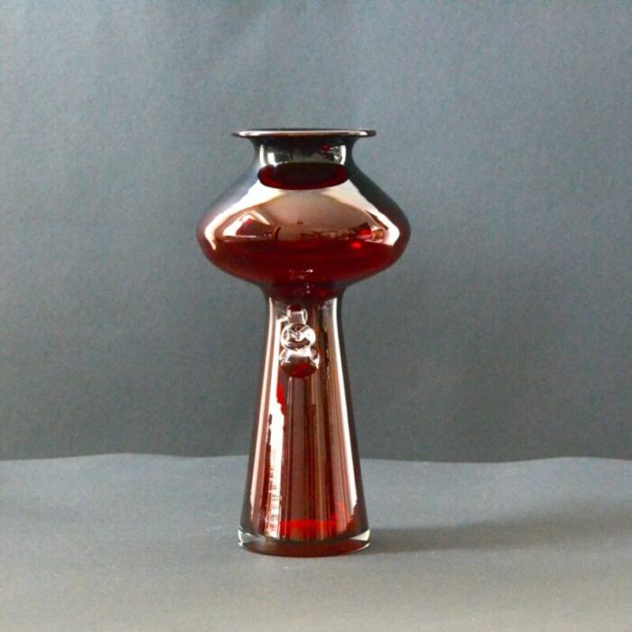 glass vase by jerzy sluczan orkusz for tarnowiec 1980s 2