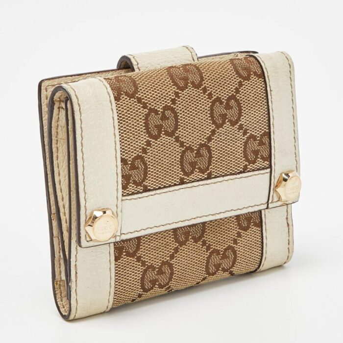 gucci beigeoff white gg canvas and leather compact wallet 4334