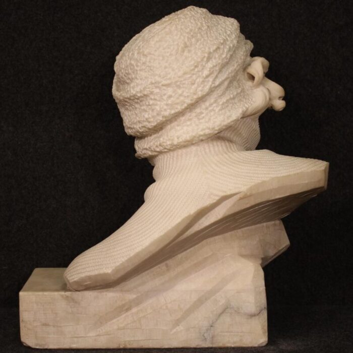 italian artist figurative sculpture 1930 marble 9276