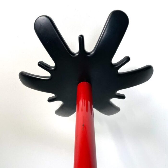 italian modern black and red coat stand by de pas durbino lomazzi 1980s 4