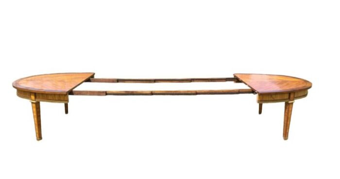 large extending reception table in marquetry and gilded bronze 0357