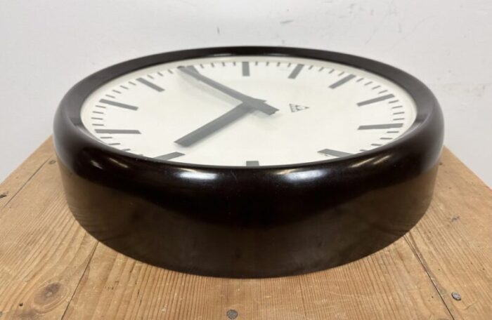 large industrial bakelite factory wall clock from pragotron 1960s 13