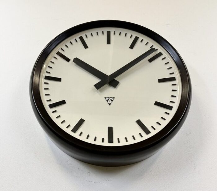 large industrial bakelite factory wall clock from pragotron 1960s 6