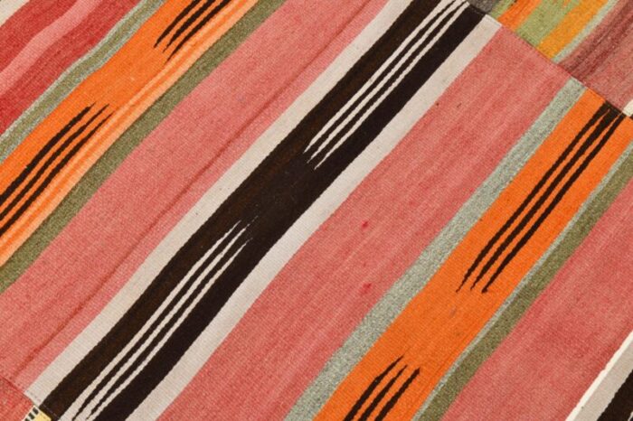 large vintage turkish ethnic kilim in wool 8257