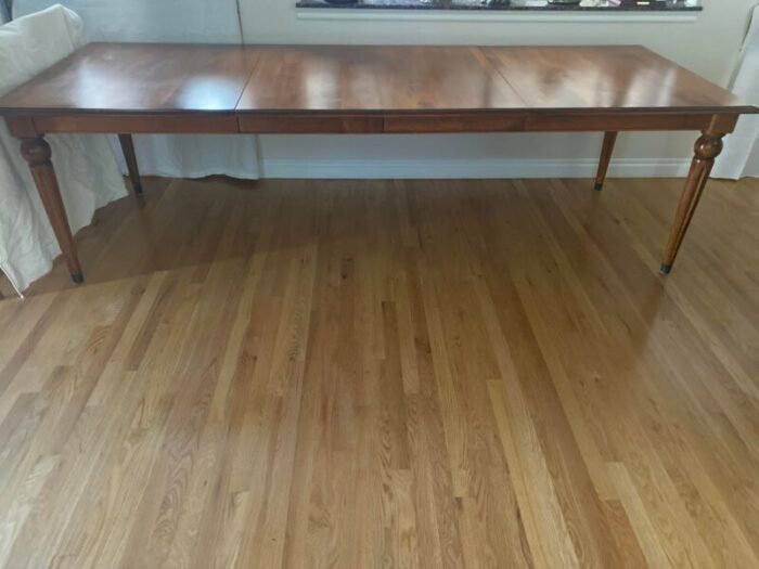 late 20th century ethan allen country crossings dining table 2162