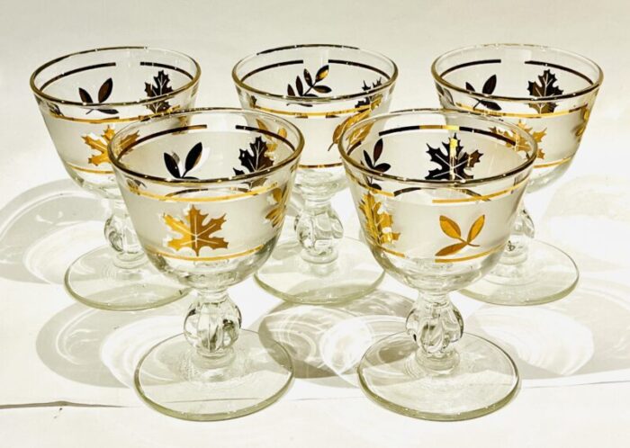 libbey mcm barware gold leaf frosted cordial barware glass set of 5 5559