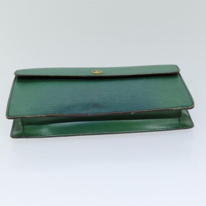 louis vuitton epi montaigne 27 clutch bag green m52654 lv auth 76033 6599