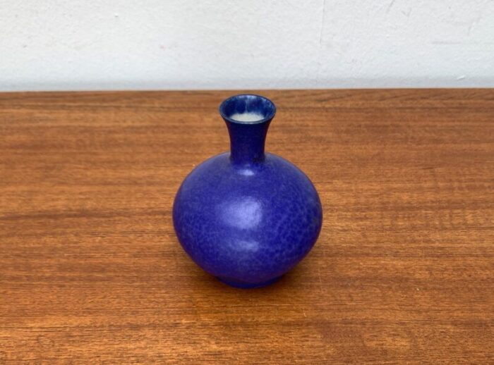 mid century blue minimalist vase 12