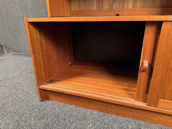 mid century modern shelving unit by domino mobler 5453