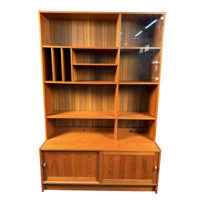 mid century modern shelving unit by domino mobler 8996