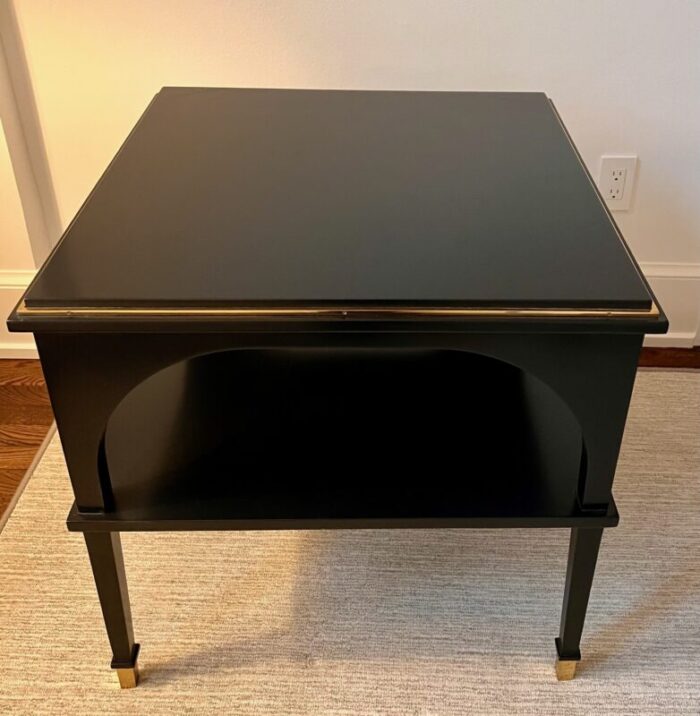 modern history classical end table 5042