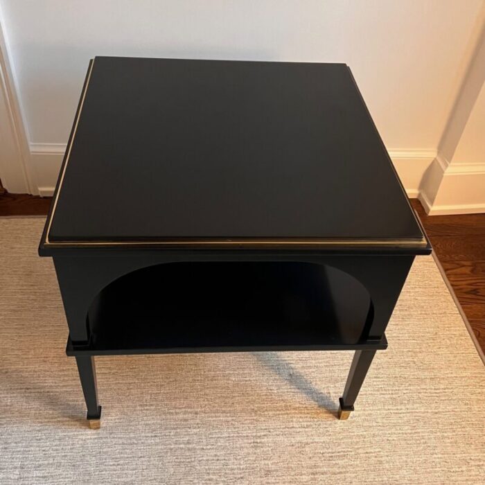 modern history classical end table 7079