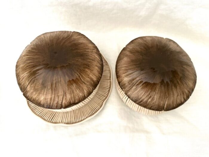 mushroom shaped lidded soup bowls a set 2631