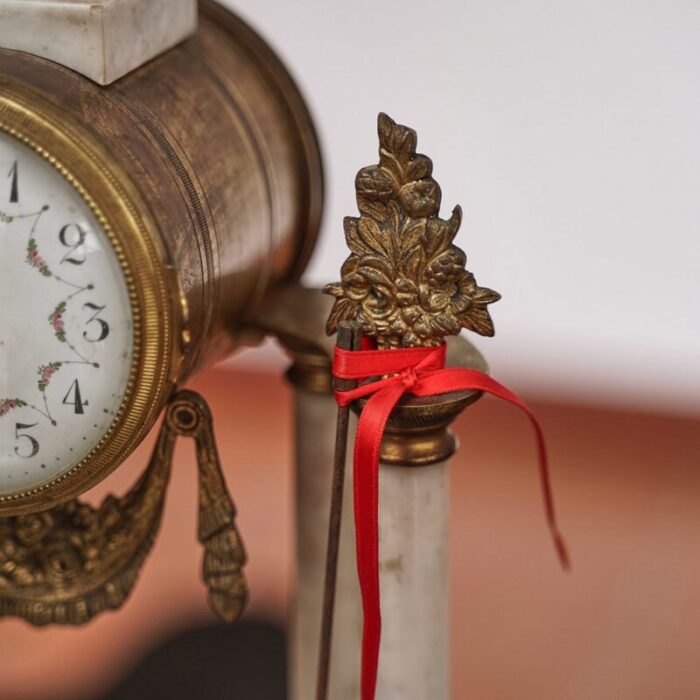 napoleon iii table clock in ceramic 4