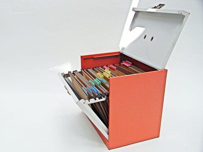 orange document box in coloured metal sheet 2200