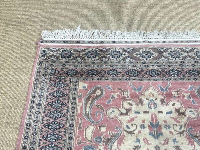 pakistani rug in wool 1980s 5