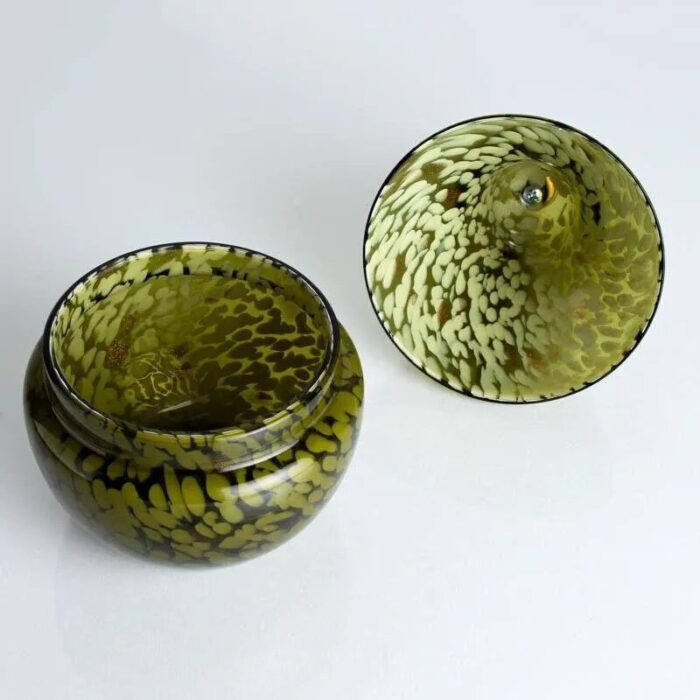 pear shaped covered bowl in khaki green murano glass cenedese italy 3