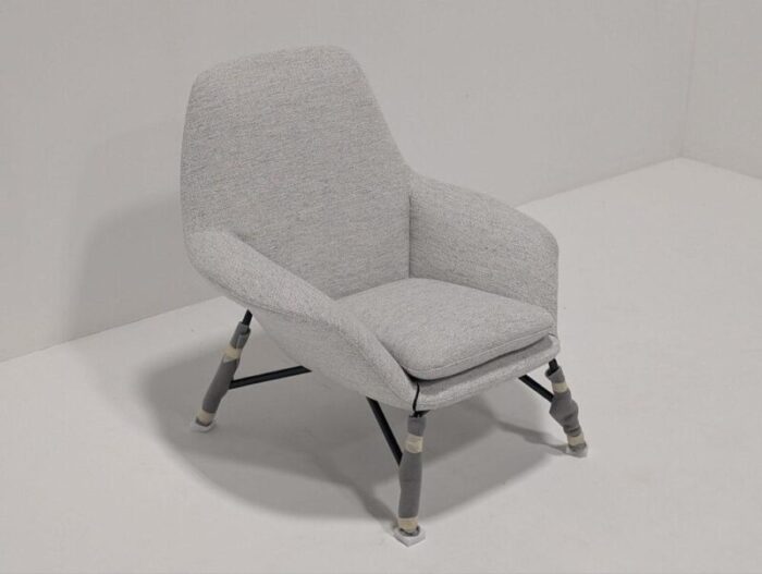 prince lounge chair from minotti 2586