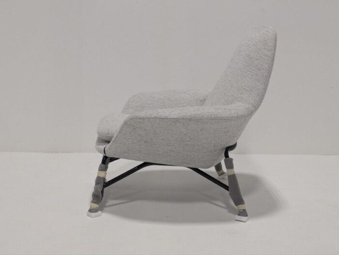 prince lounge chair from minotti 7700