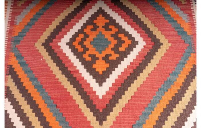 rectangular kilim rug in wool 3