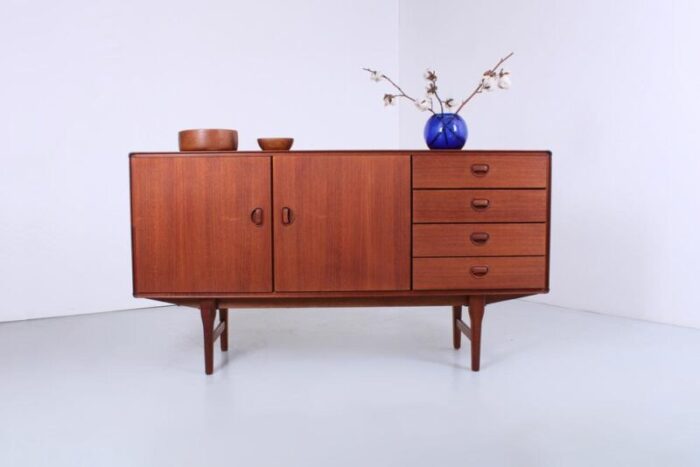 small teak sideboard by fristho 1950s 0993