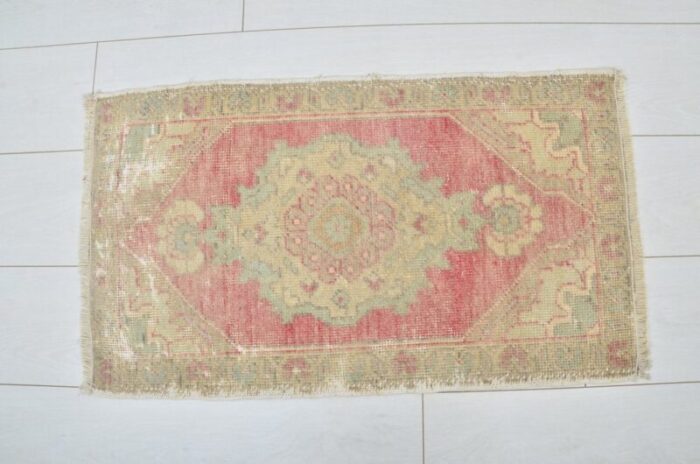 small vintage rug 1960s 1 2