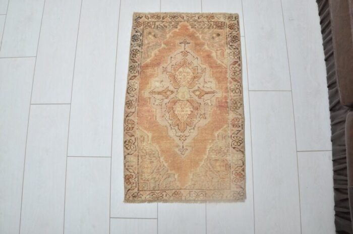 small vintage rug 1960s 1 4