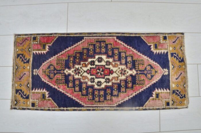 small vintage rug 1960s 1 6