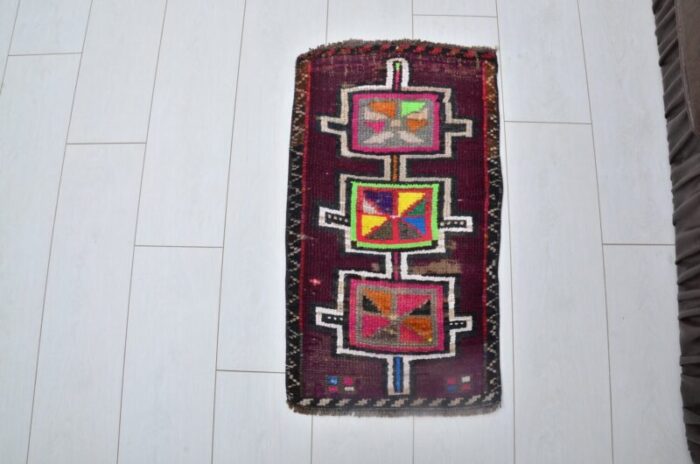 small vintage rug 1960s 5 2