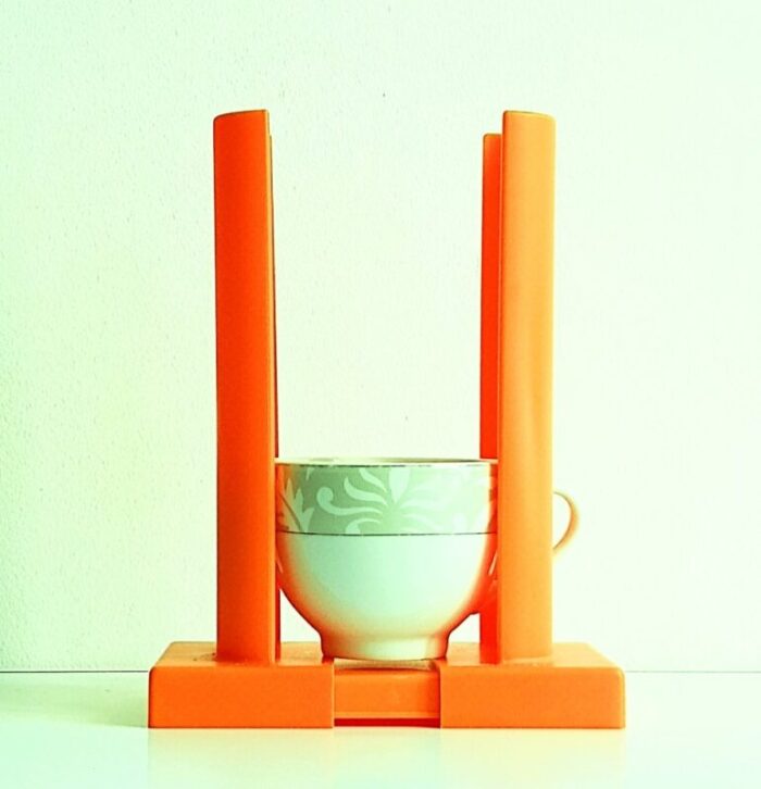 space age plastic cup stand from schumm 1960s 1970s 3