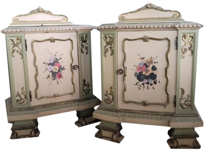 venetian style bedside tables set of 2 5375