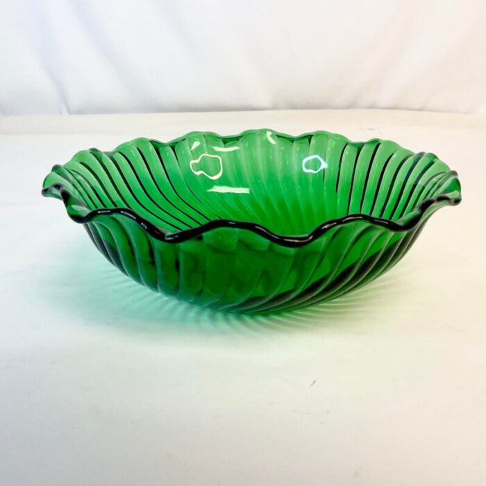 vintage art deco hazel atlas kelly green scalloped serving bowl 6184