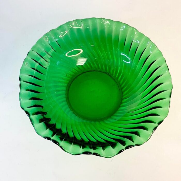 vintage art deco hazel atlas kelly green scalloped serving bowl 7695