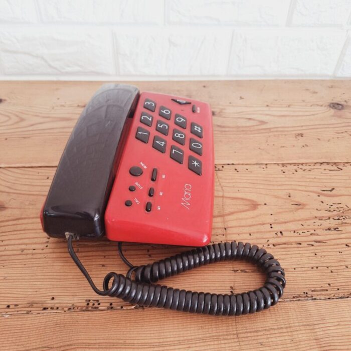 vintage black and red desk phone 1970s 9002