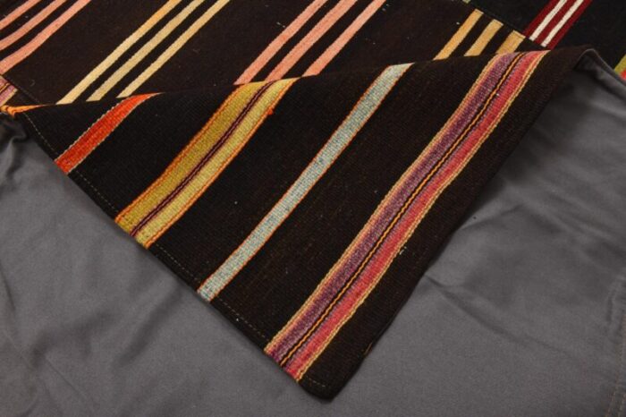 vintage handmade kilim rug in wool 8897